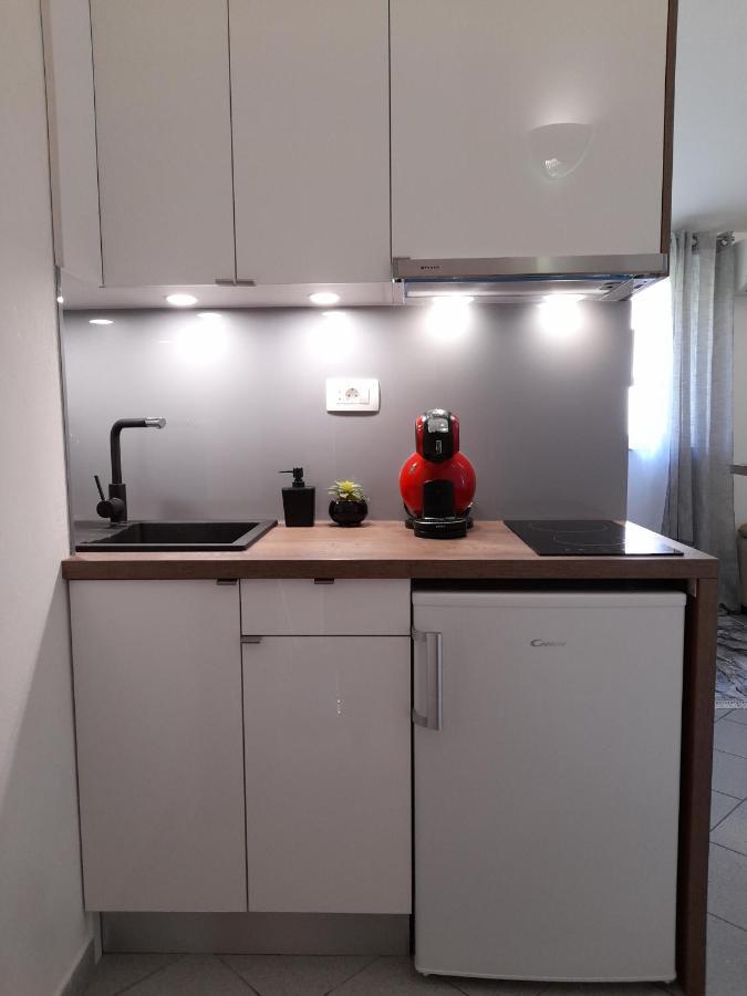 Apartments M Gregor Ideal For Relaxing Holidays Башка Экстерьер фото